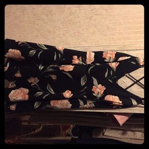 Short dress that’s really pretty!!